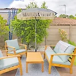 Jolie Avec Piscine Classee 4 Etoiles 빌라