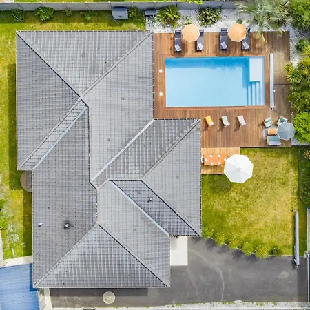 Jolie Avec Piscine Classee 4 Etoiles *