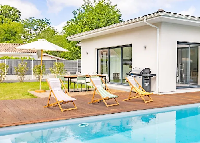 Villa Jolie Avec Piscine Classée 4 étoiles