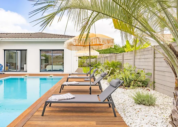 Jolie Avec Piscine Classée 4 étoiles Villa Mios